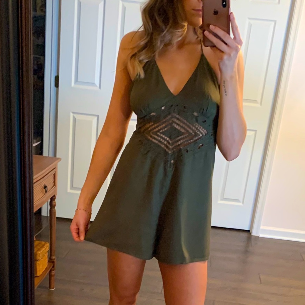 💚 PULL&BEAR detailed laced romper💚